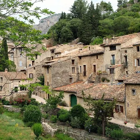Apartment Le Cocon: Charming 3-star In Center