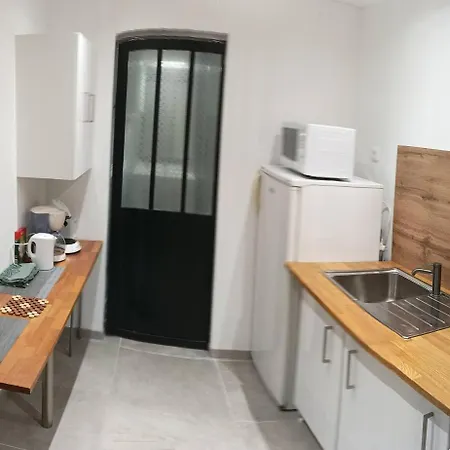Le Cocon: Charming 3-star In Center Apartment *